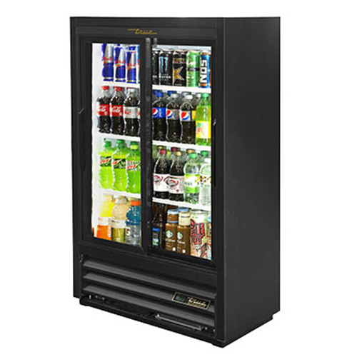 True GDM-33SSL-56-HC-LD is a Convenience Store Cooler, two-section, (4) wire shelves, laminated vinyl exterior, white interior with stainless steel floor, (2) Low-E thermal glass sliding doors, LED interior lights, leg levelers, R290 Hydrocarbon refrigerant, 1/5 HP, 115v/60/1, 3.0 amps, NEMA 5-15P, cULus, UL EPH Classified, MADE IN USA 